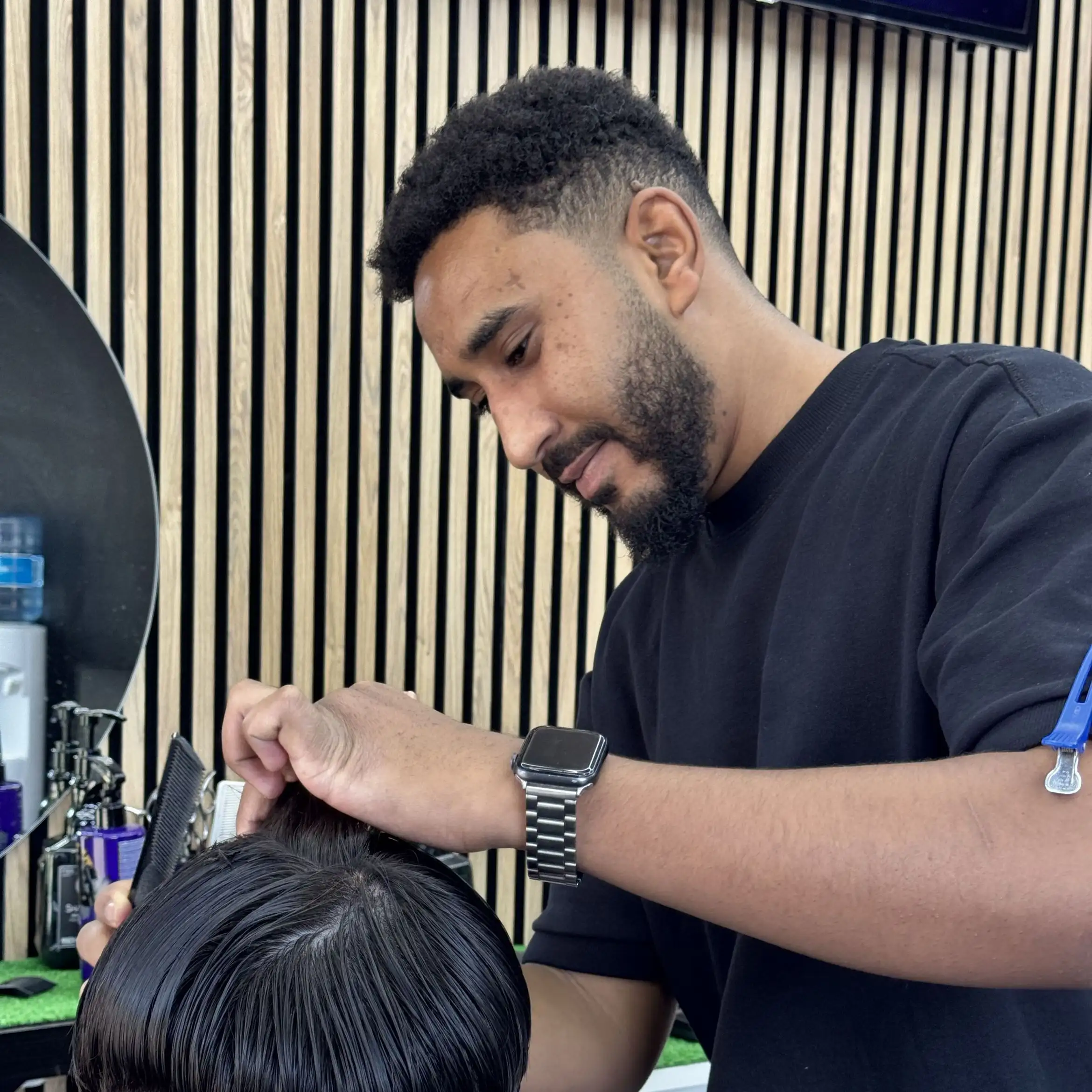 Samir, barber specialist de Azedin Barber en Berja